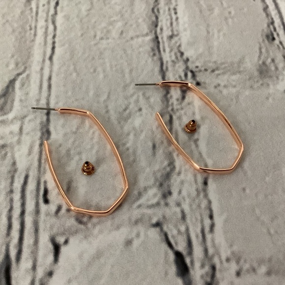 GP Oval Shape Hoops - Picture 3 of 6